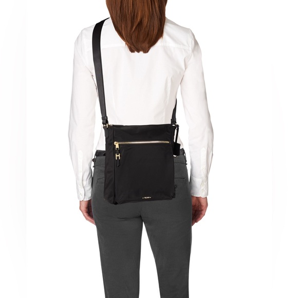 Tumi Voyageur Canton Crossbody bag - Picture 4 of 16